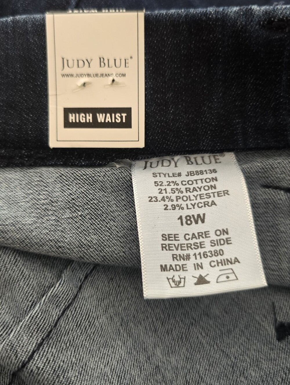 Judy Blue High Waisted Suoer Flare Pull On Denim Jeans Size 18W NWT - Picture 4 of 7